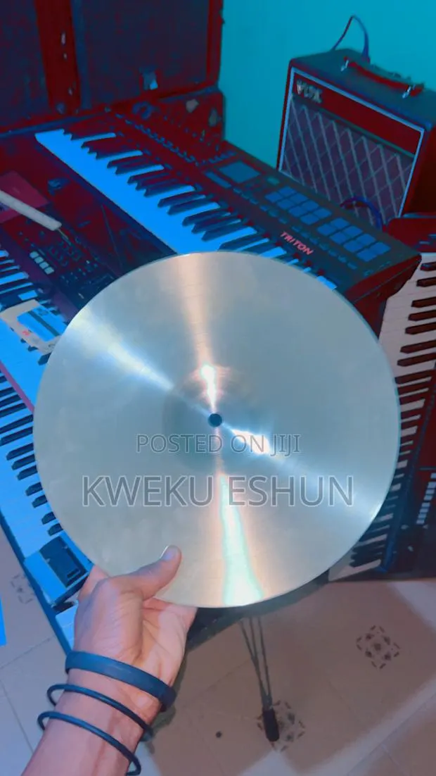 Traditional Splash Cymbal 12” · Photo 1