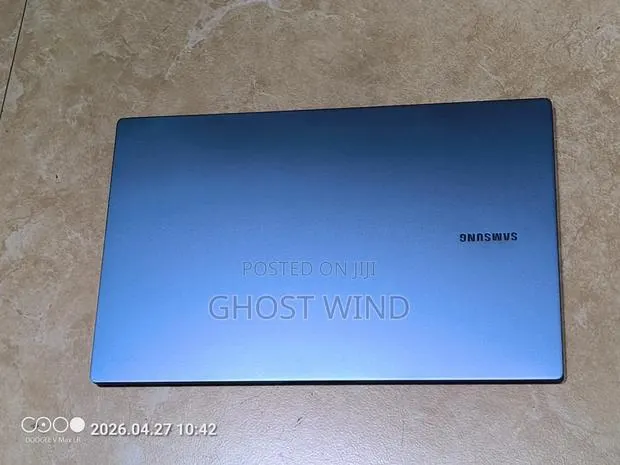 Laptop Samsung 8GB Intel Core i5 SSD 256GB · Photo 1