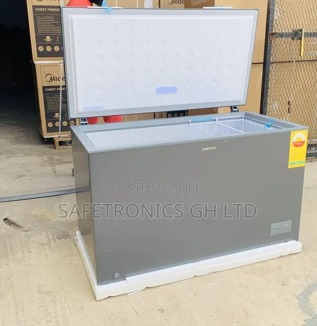 Classic Fast Samsung 371l Chest Freezer (Model Ri70f37v1gagh · Photo 1