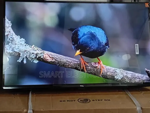 TCL 32 Inches Qled Smart Tv With Clear Audio Output · Photo 1