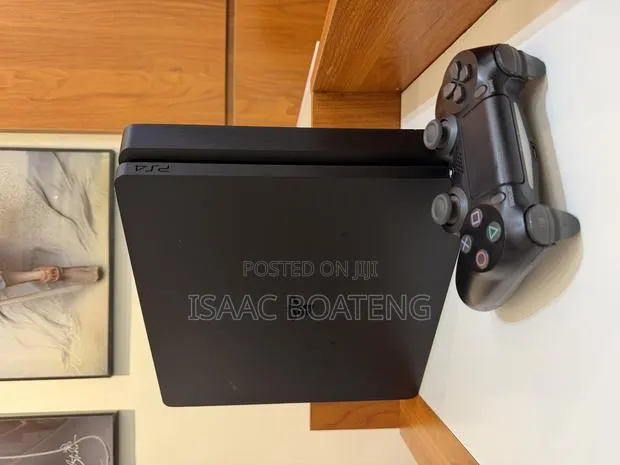 Ps4 Slim 500gb 10 Games Installed · Photo 1