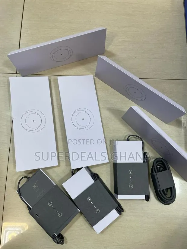 Starlink - Gen 3 High Performance Mesh Router · Photo 1