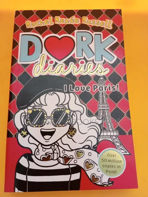 I Love Paris (Dork Diaries) · Photo 1