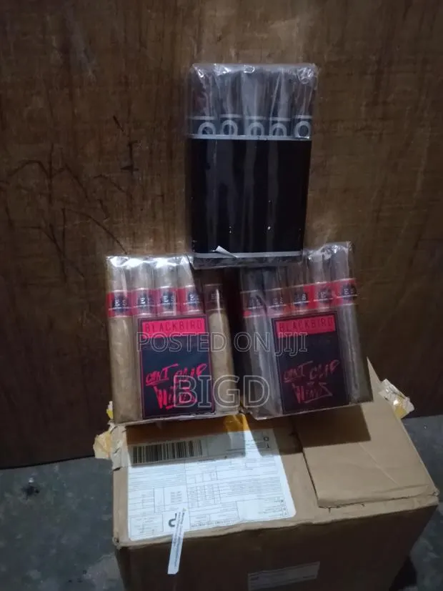 Odyssey Full Maduro · Photo 1