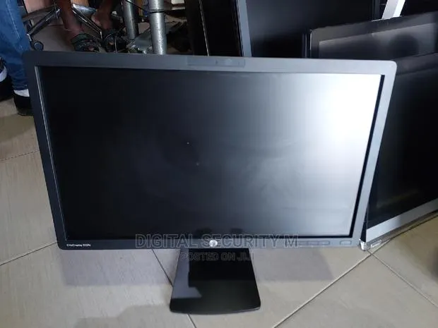 HP Elitedisplay Full HD Monitor · Photo 1