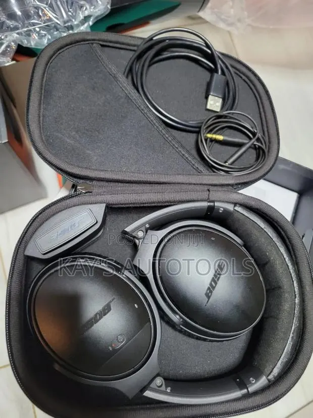 Original Bose Quiet Comfort QC45 · Photo 1