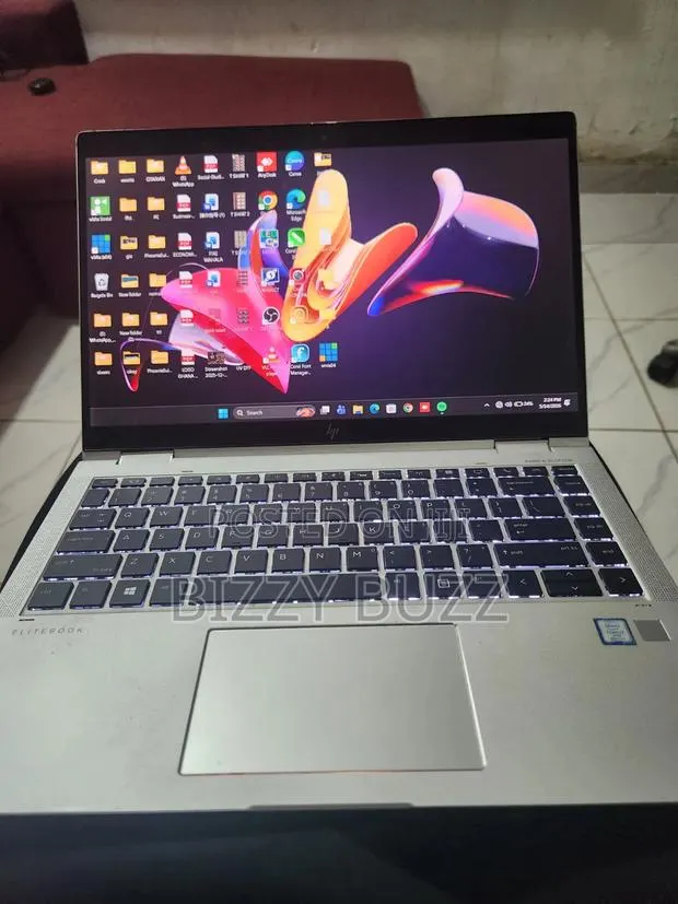 Laptop HP Elite x360 830 G10 16GB Intel Core i7 SSD 512GB · Photo 1