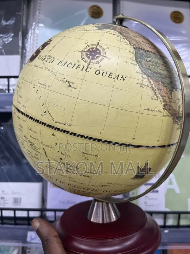 A Globe - 23cm · Photo 1