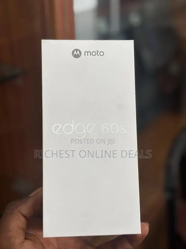 New Motorola Edge 60 Fusion 256 GB Blue · Photo 1