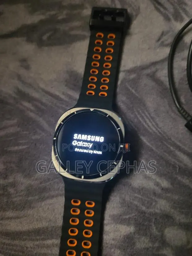 Samsung Galaxy Watch Ultra · Photo 1