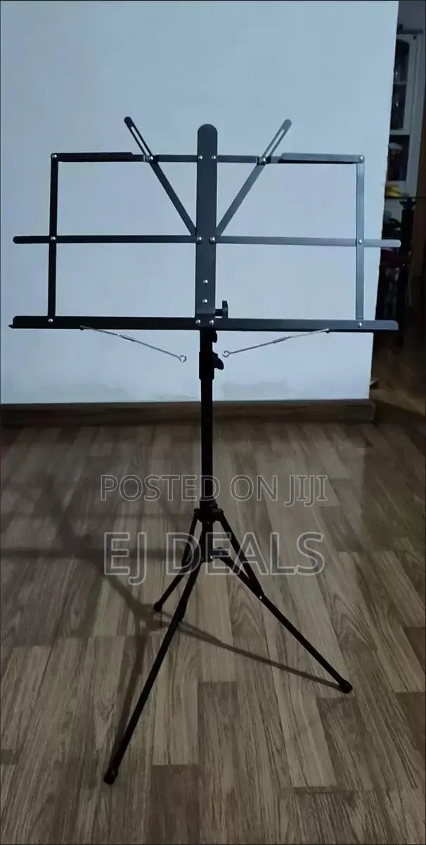 Adjustable Portable Music Stand 160cm · Photo 1