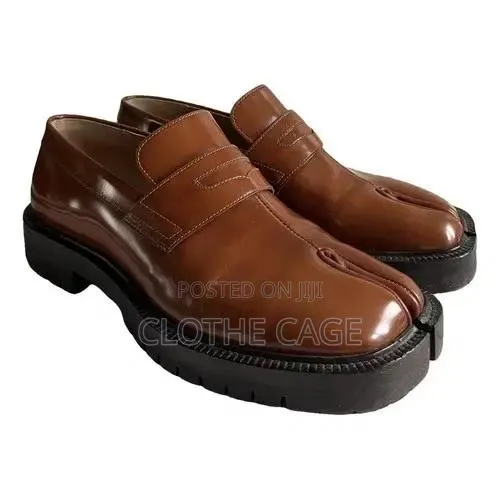 Maison Margiela Loafers · Photo 1