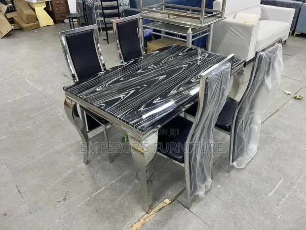 Quality Modern Glossy Marble Dining Set · Photo 1