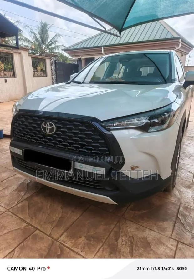 Toyota Corolla Cross 2025 White · Photo 1