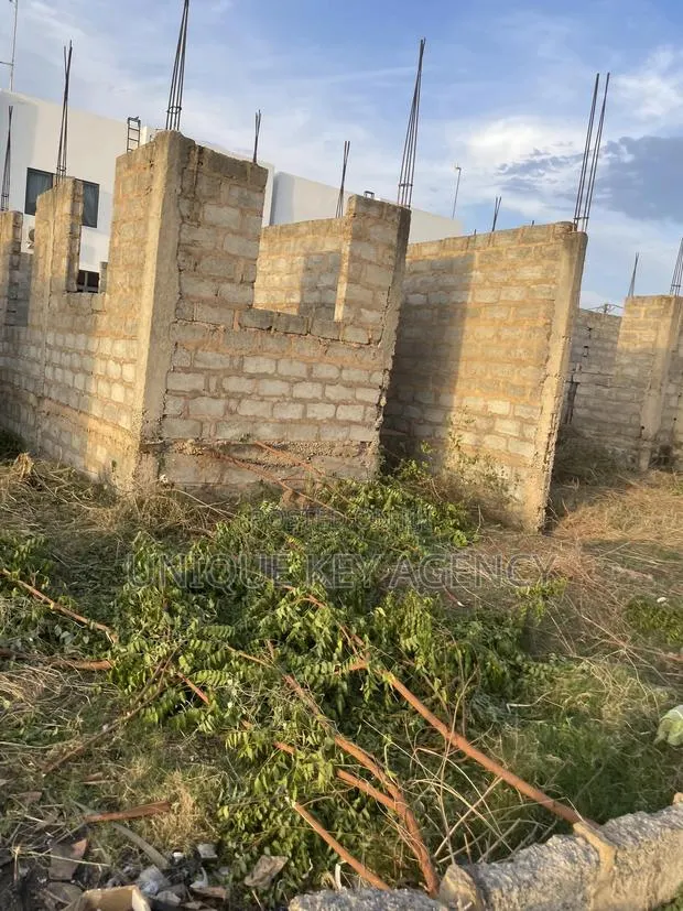 Land for Sale in Lashibi · Photo 1