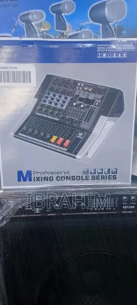 4channel Powered Mixer Yamaha · Photo 1