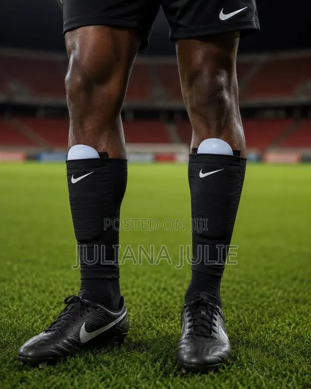 Original Shin Guard Holder Plus the Shin Guard Available · Photo 1