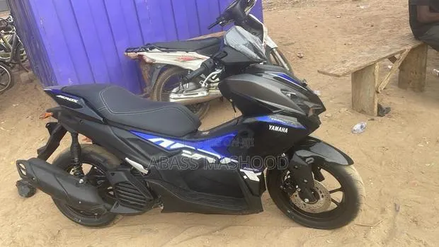 Yamaha Aerox 2026 Black · Photo 1