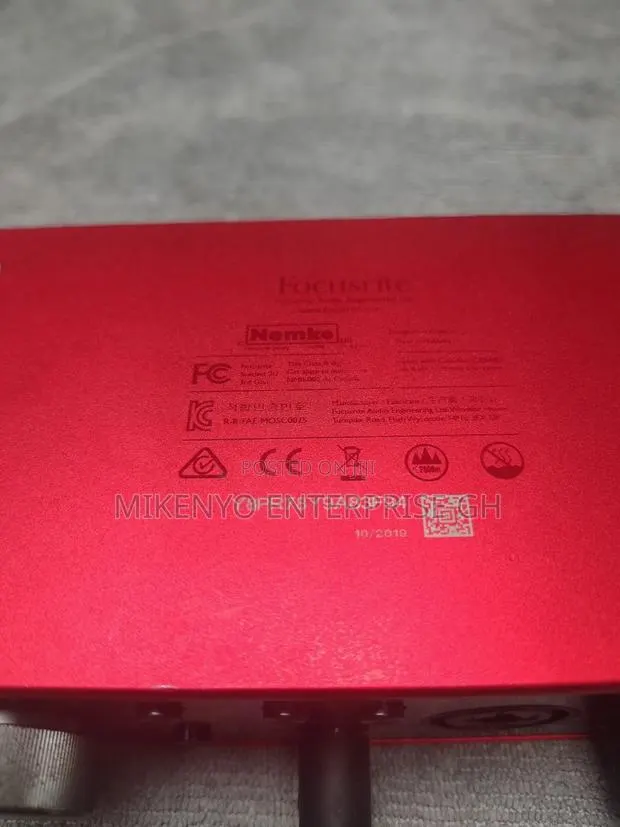 Focusrite Scarlett 2i2 3rd Gen. · Photo 6