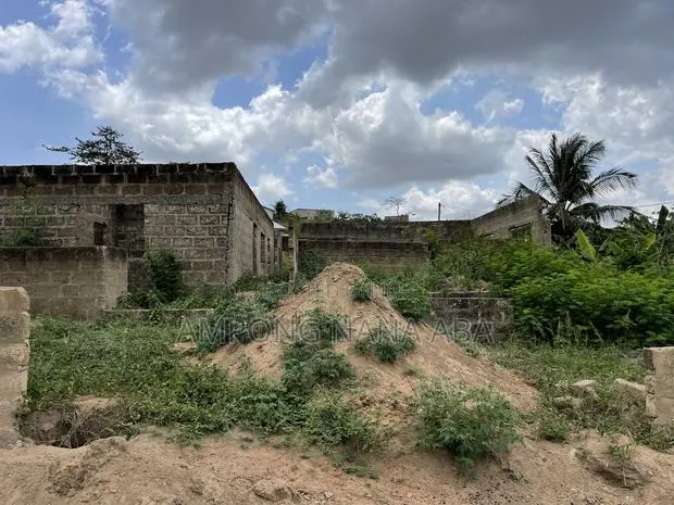 1and a Half Plot at Beraku · Photo 1