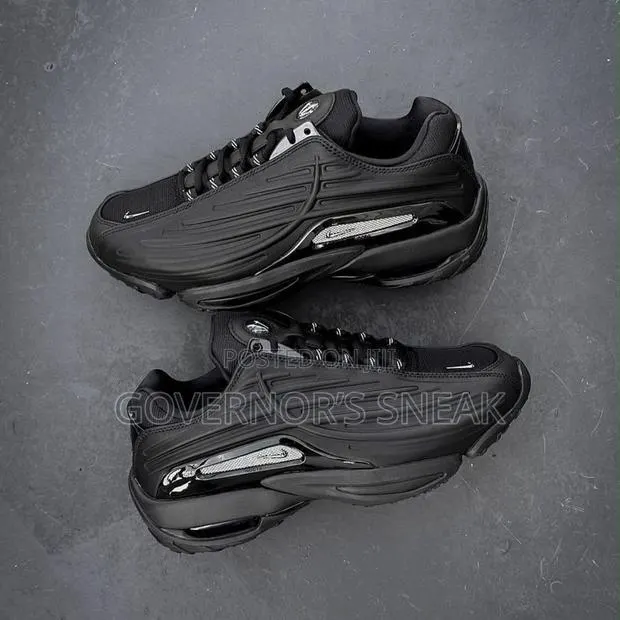 Nike X NOCTA Hot Step 2 · Photo 1
