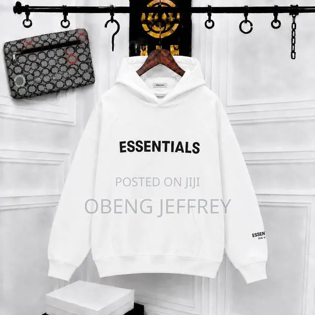 Original Essnetial Hoodie in Colours · Photo 1
