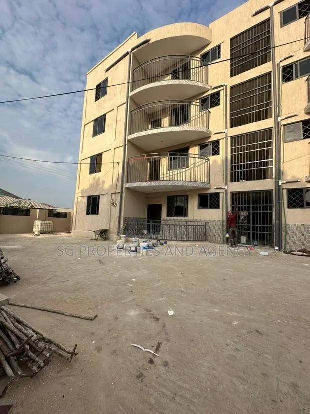 1bdrm Apartment in Adjei Kojo, Community 25 for rent · Photo 1
