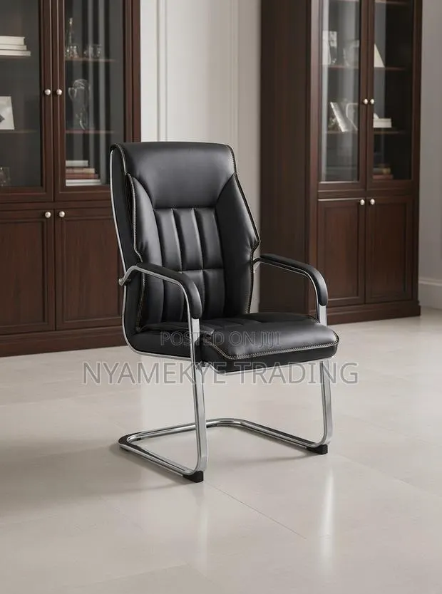 Executive Office Chair · Photo 1
