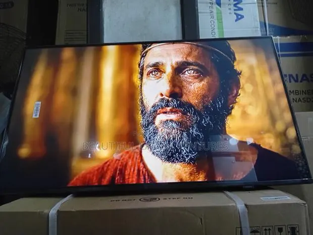 Samsung 43” Ultra-Clear Smart Tv for Movies Gaming · Photo 1
