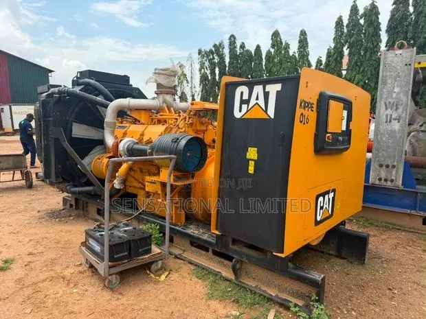 CAT C32 1000 kVA Industrial Diesel Generator – 2017 · Photo 1