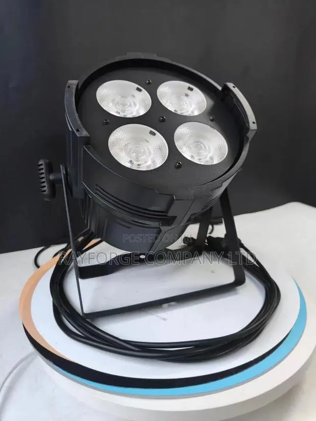 200W 4-Eye COB LED Stage Par Light · Photo 1