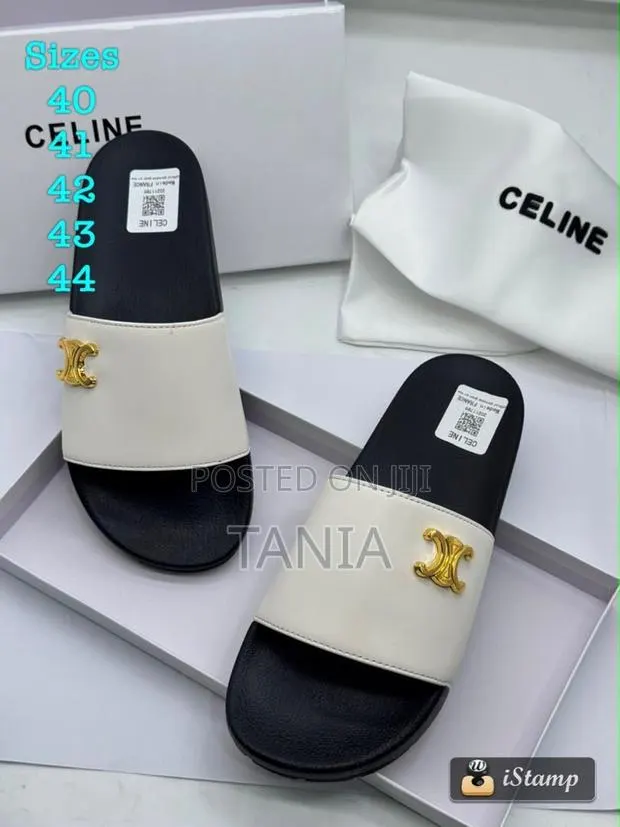Slippers for Sale · Photo 1