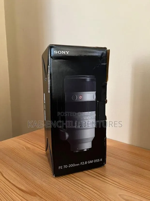 Sony Fe 70-200mm F2.8 Gm Oss II Lens. · Photo 1