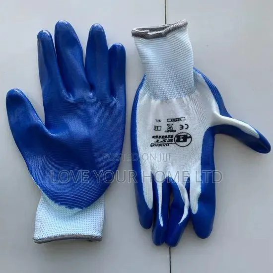 Pack Of 12 Pairs Nitrile Coated Work Safety Gloves · Photo 1