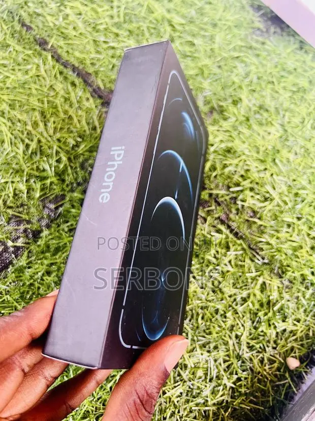 New Apple iPhone 12 Pro 128 GB · Photo 1