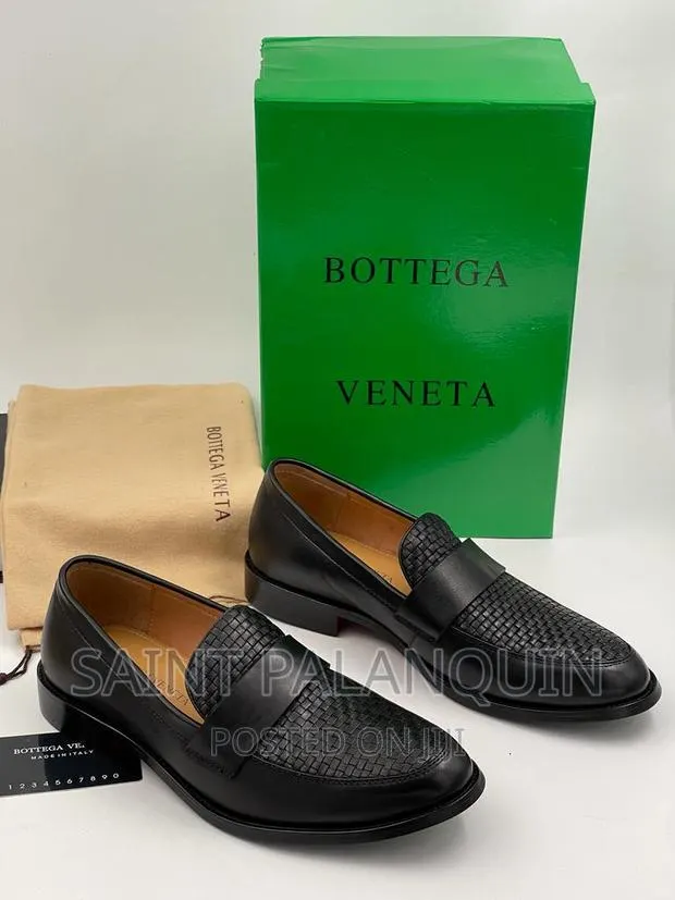 Bottega Shoe · Photo 1