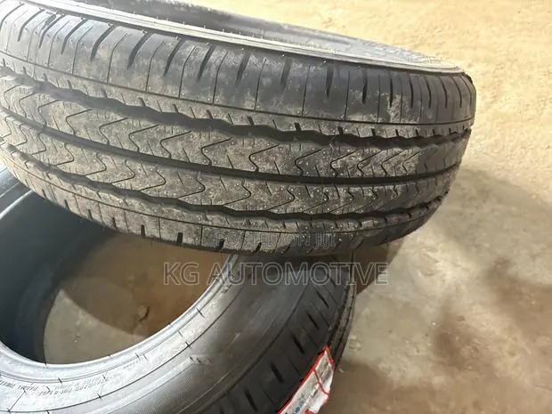 225/70r15 Nova-Force · Photo 1