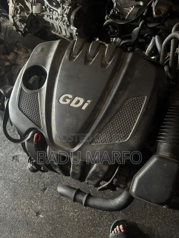 Sonata and Optima Engine With Gearbox · Photo 1