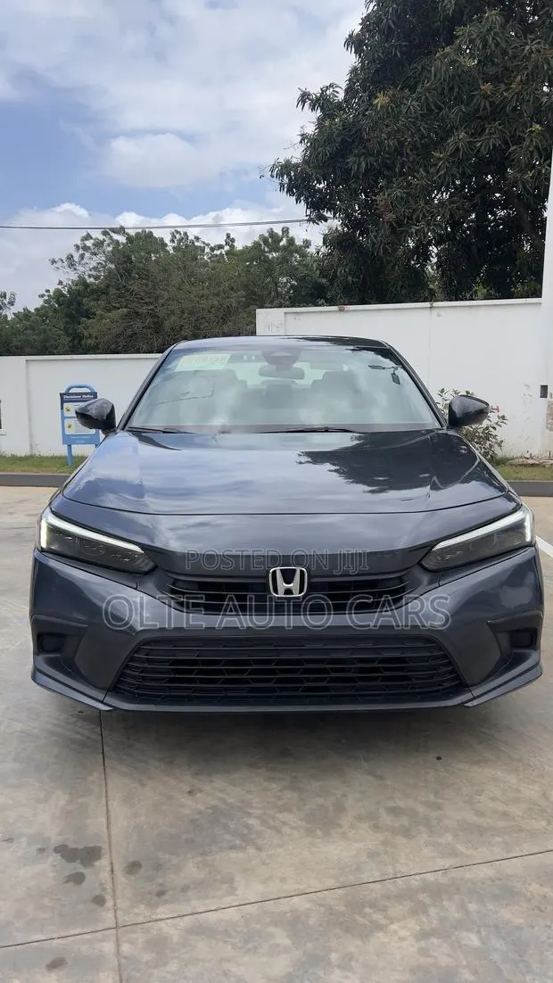 Honda Civic Sport CVT 2024 Gray · Photo 1