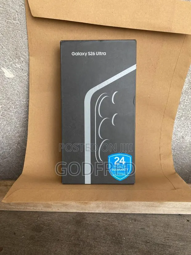 New Samsung Galaxy S26 Ultra 5G 1 TB Black · Photo 1