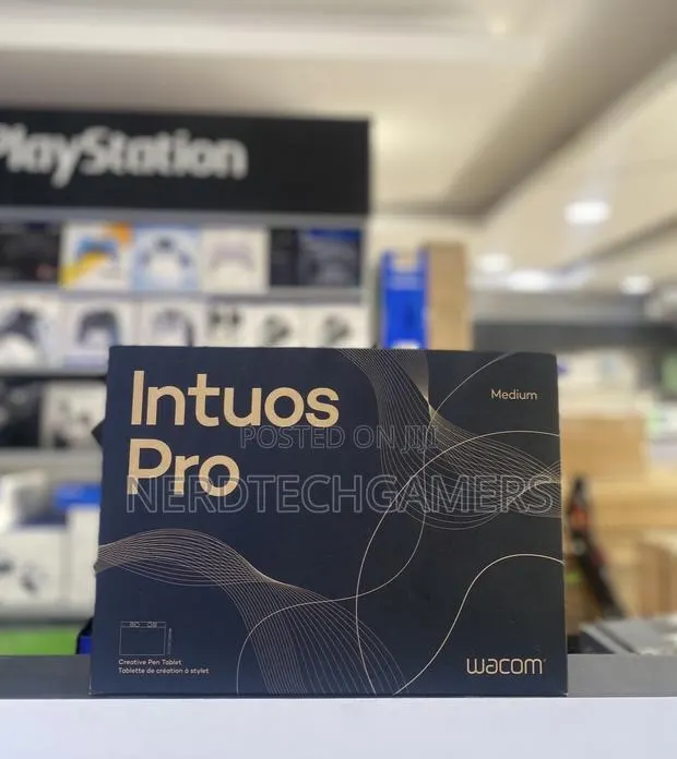 Wacom Intuos Pro Medium · Photo 1