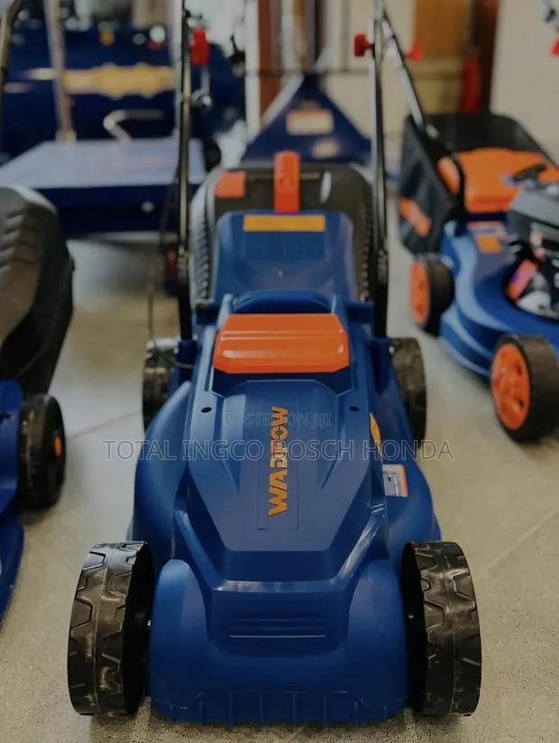 Domestic Cordless Portable Lawn Mower Comes With 2batteries + Charger · Photo 1