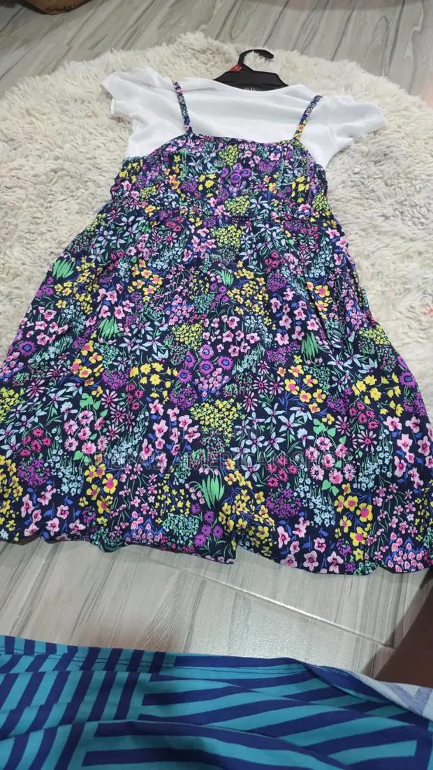 Wonder Nation Straight Dress · Photo 1