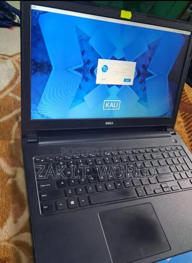Laptop Dell Inspiron 5565 16GB Intel Core i5 HDD 1T · Photo 1
