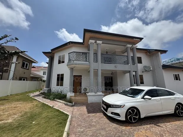 3bdrm Duplex in School Junction for rent · Photo 1