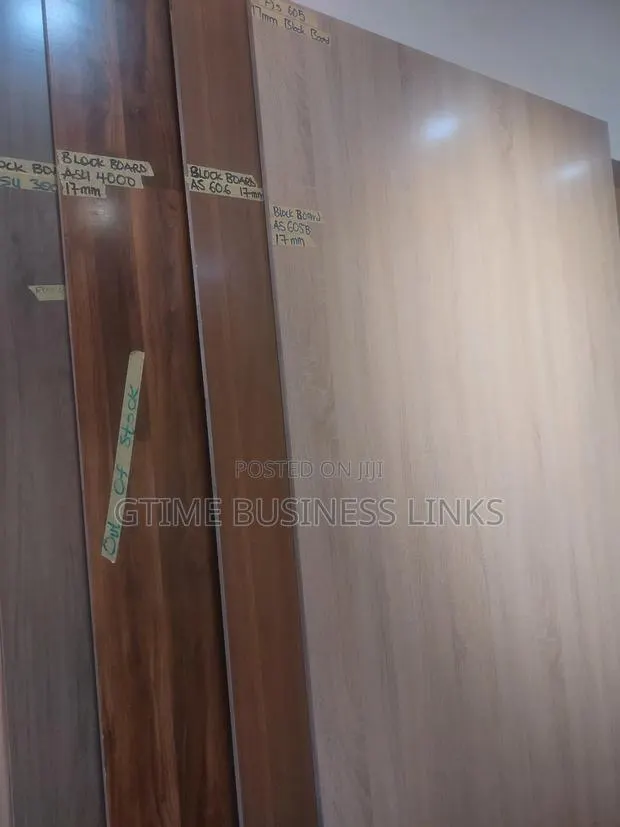 Laminated Plywood (Mat) · Photo 1
