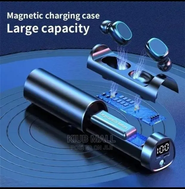 Magnetic Charging Earbud · Photo 1