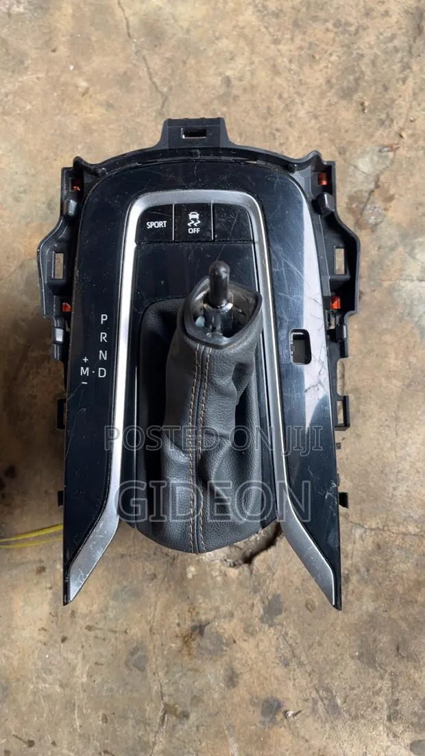 Toyota Corolla 2020 -2025 Gear Lever Automatic · Photo 2