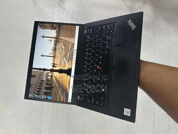 Laptop Lenovo ThinkPad X390 8GB Intel Core I7 SSD 256GB · Photo 1