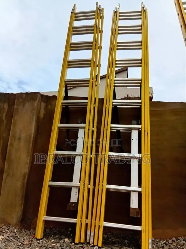 Fibreglass 3x10 Extension Ladder · Photo 1